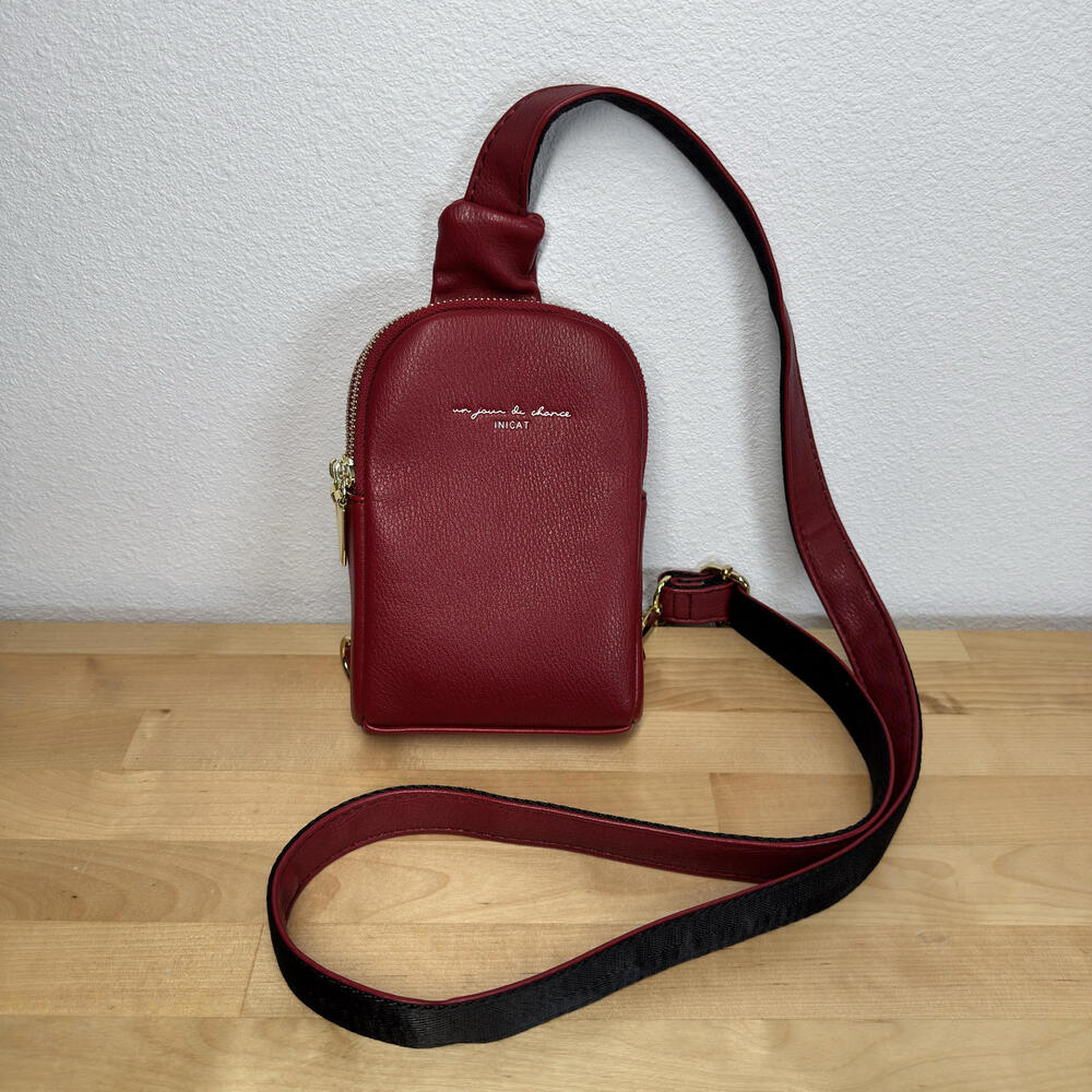 INICAT Un Jour De Chance Crossbody Sling Bag Vegan Faux‎ Leather Travel Red